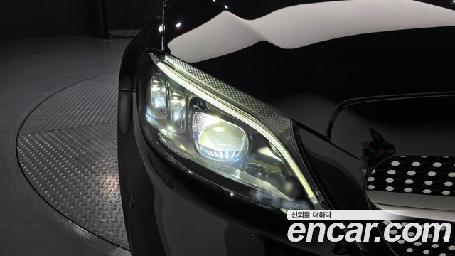 Mercedes-Benz C-Class C200 Coupe