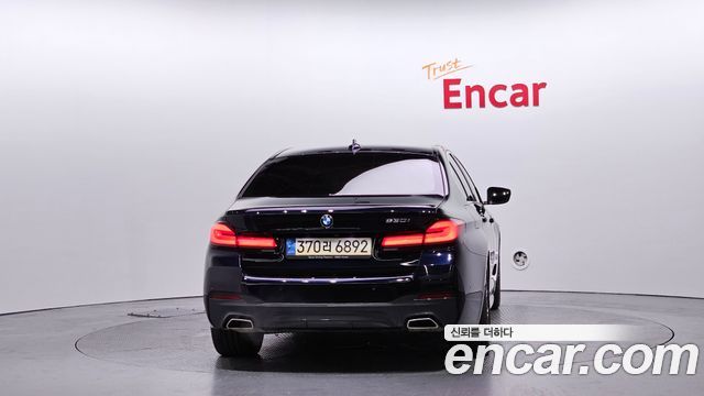 BMW 5-Series 530i M Sport Package