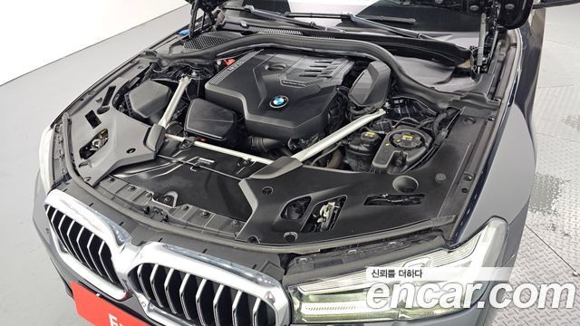 BMW 5-Series 530i M Sport Package
