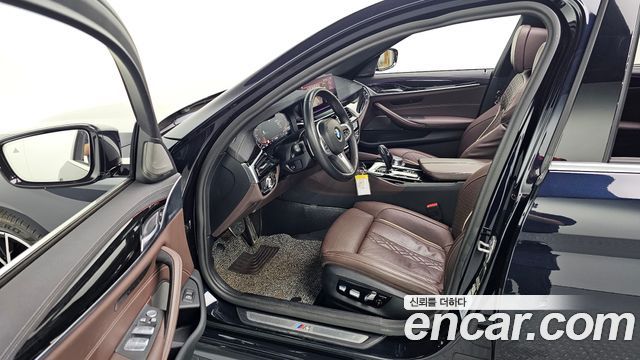 BMW 5-Series 530i M Sport Package