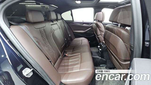 BMW 5-Series 530i M Sport Package