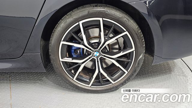 BMW 5-Series 530i M Sport Package