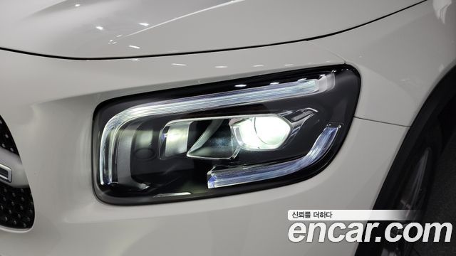 Mercedes-Benz GLB-Class GLB250 4MATIC