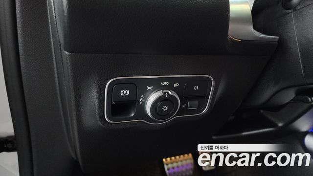 Mercedes-Benz GLB-Class GLB250 4MATIC