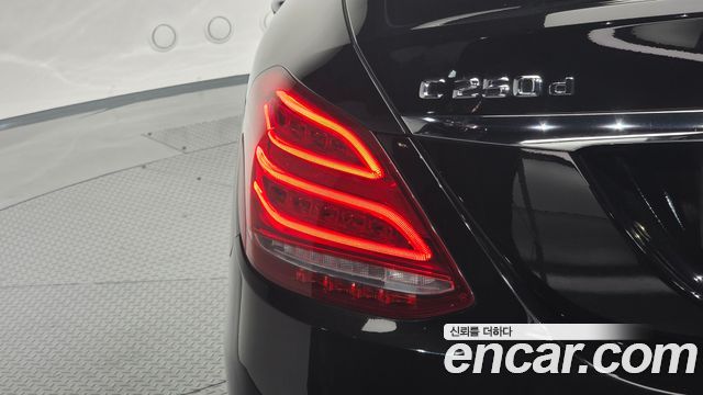 Mercedes-Benz C-Class C250 d 4MATIC