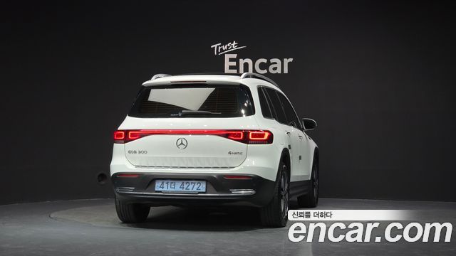 Mercedes-Benz EQB EQB300 4MATIC