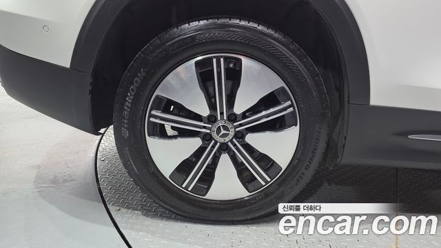 Mercedes-Benz EQB EQB300 4MATIC