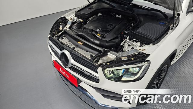 Mercedes-Benz GLC-Class GCL300 4MATIC Coupe