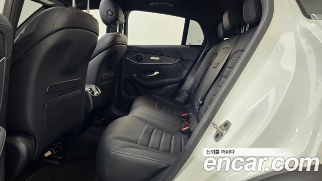 Mercedes-Benz GLC-Class GCL300 4MATIC Coupe