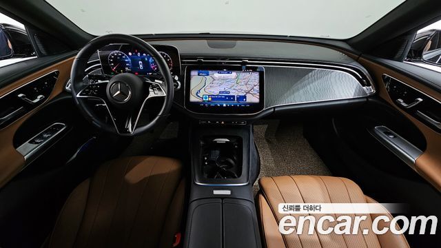 Mercedes-Benz E-Class E200 Avantgarde