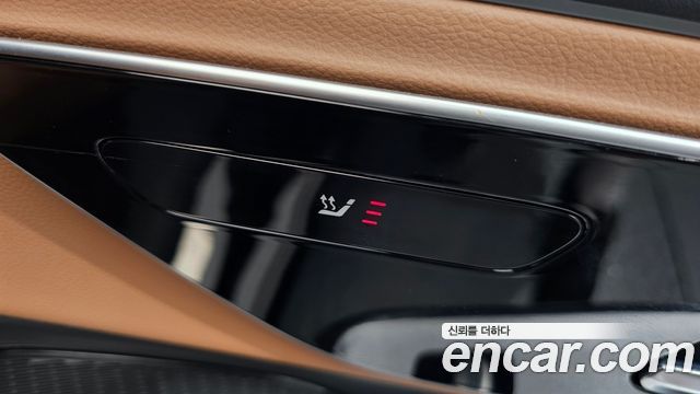 Mercedes-Benz E-Class E200 Avantgarde