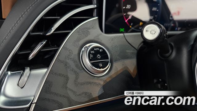 Mercedes-Benz E-Class E200 Avantgarde
