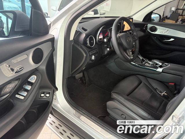 Mercedes-Benz GLC-Class GLC350e 4MATIC Premium