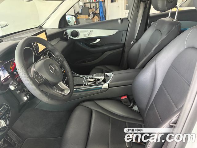 Mercedes-Benz GLC-Class GLC350e 4MATIC Premium
