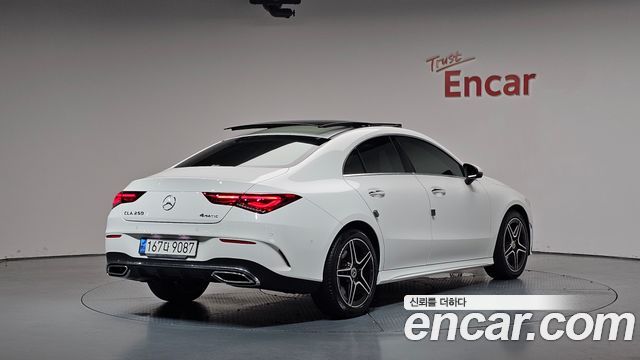 Mercedes-Benz CLA-Class CLA250 4MATIC