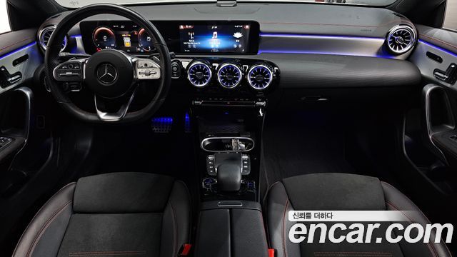 Mercedes-Benz CLA-Class CLA250 4MATIC