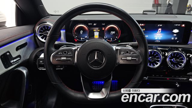 Mercedes-Benz CLA-Class CLA250 4MATIC