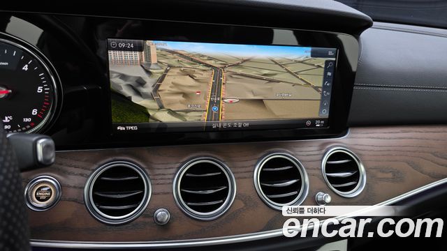 Mercedes-Benz E-Class E220d Exclusive