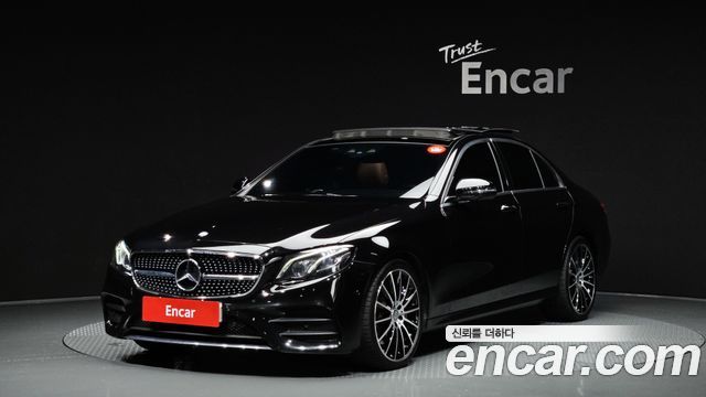 Mercedes-Benz E-Class E300 4MATIC AMG Line