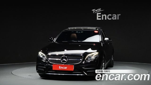 Mercedes-Benz E-Class E300 4MATIC AMG Line