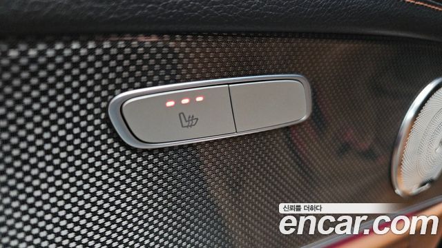 Mercedes-Benz E-Class E300 4MATIC AMG Line