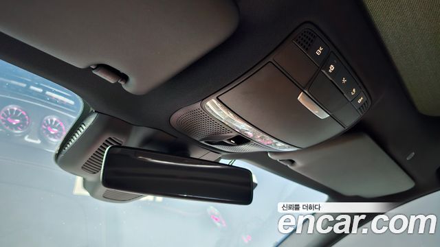 Mercedes-Benz E-Class E300 4MATIC AMG Line