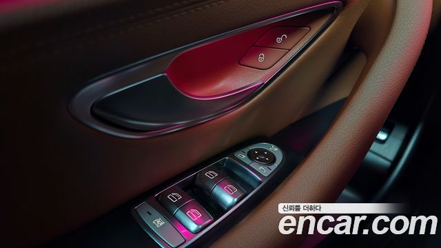 Mercedes-Benz E-Class E300 4MATIC AMG Line