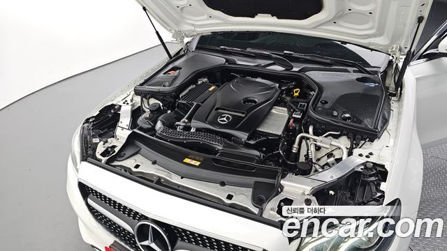Mercedes-Benz E-Class E200 Avantgarde