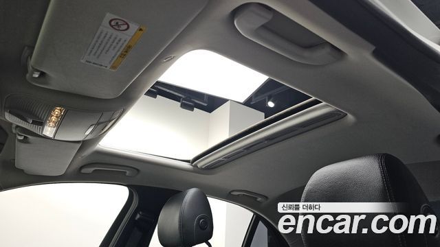 Mercedes-Benz E-Class E200 Avantgarde
