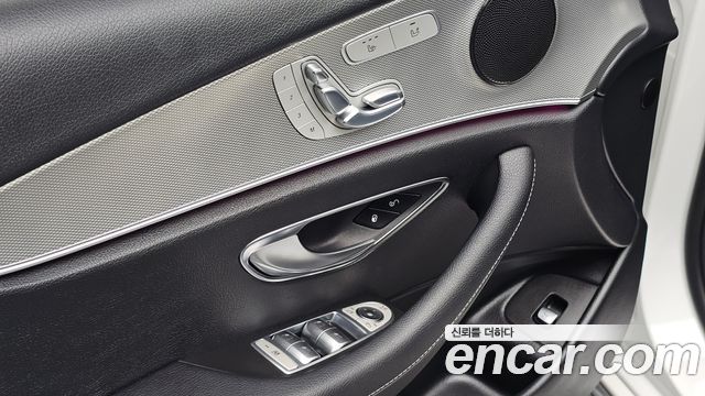 Mercedes-Benz E-Class E200 Avantgarde
