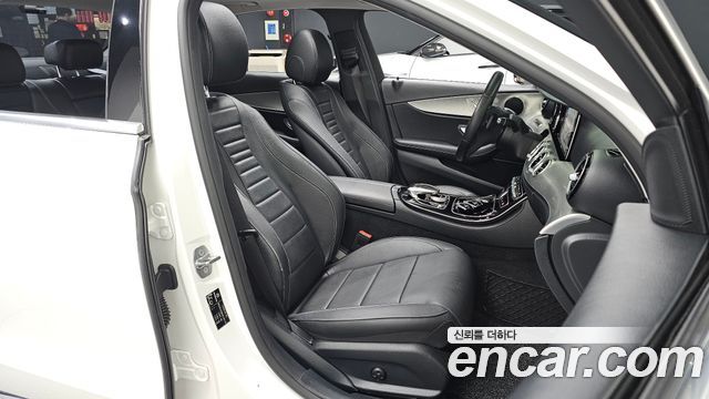 Mercedes-Benz E-Class E200 Avantgarde