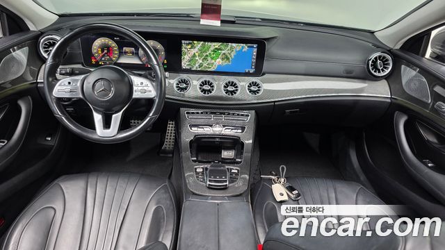 Mercedes-Benz CLS-Class CLS300d AMG Line