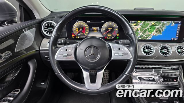Mercedes-Benz CLS-Class CLS300d AMG Line