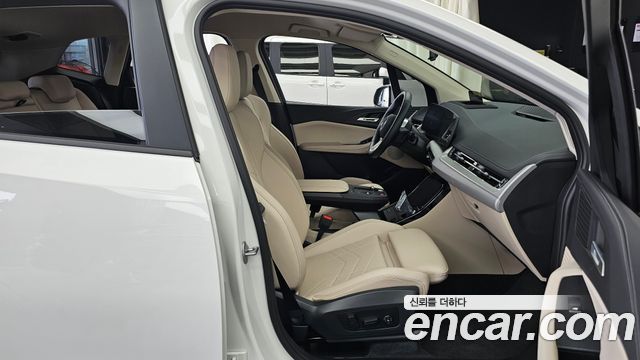 BMW 2-Series 218d Advantage