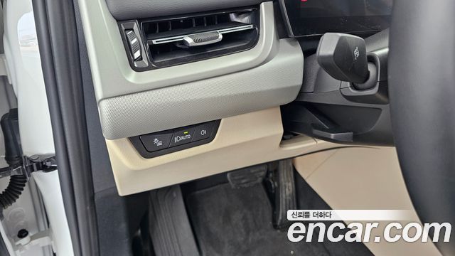 BMW 2-Series 218d Advantage