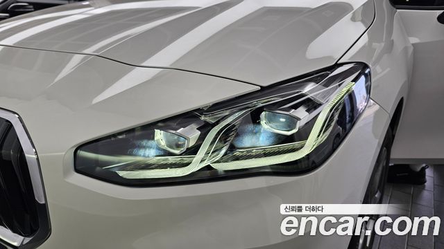 BMW 2-Series 218d Advantage
