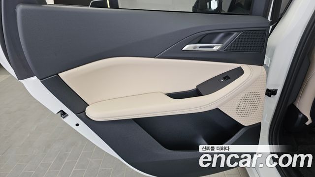 BMW 2-Series 218d Advantage