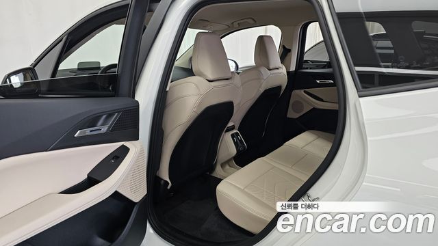 BMW 2-Series 218d Advantage