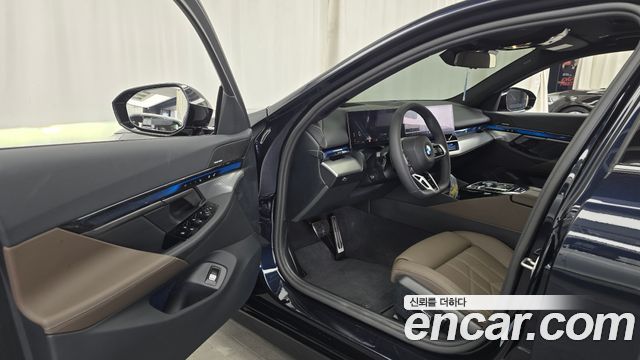 BMW 5-Series 520i M Sport