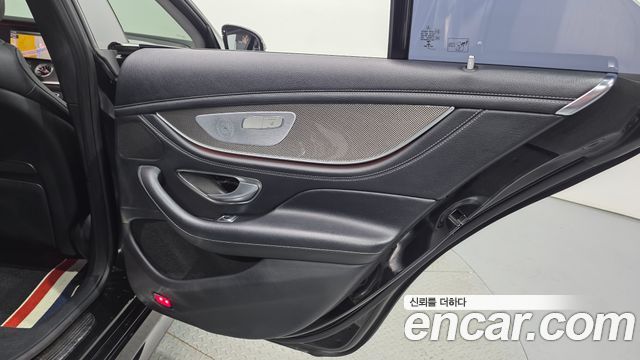 Mercedes-Benz CLS-Class CLS400d 4MATIC AMG Line