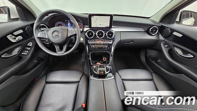 Mercedes-Benz C-Class C200