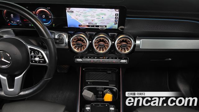 Mercedes-Benz EQB EQB300 4MATIC