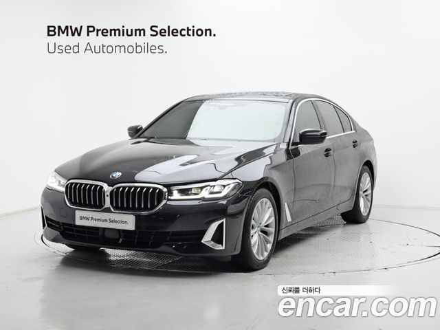 BMW 5-Series 520i Luxury