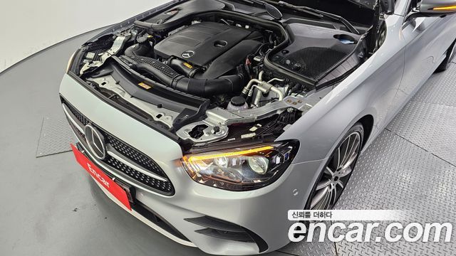 Mercedes-Benz E-Class E350 4MATIC AMG Line