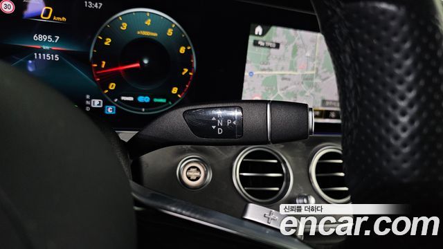 Mercedes-Benz E-Class E350 4MATIC AMG Line