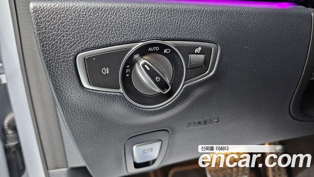 Mercedes-Benz E-Class E350 4MATIC AMG Line