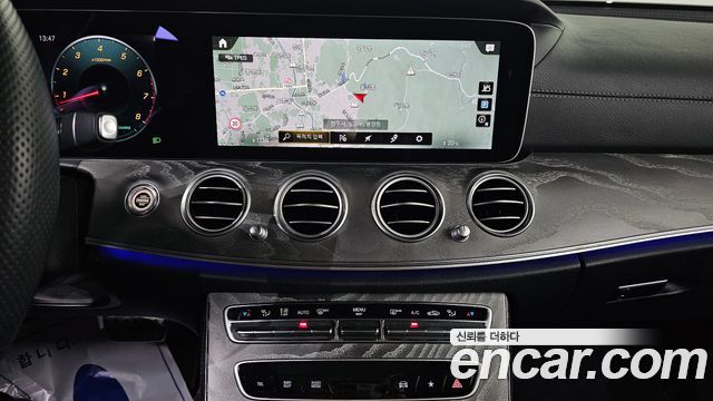 Mercedes-Benz E-Class E350 4MATIC AMG Line