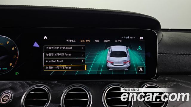 Mercedes-Benz E-Class E350 4MATIC AMG Line