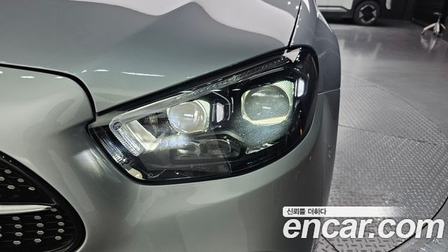 Mercedes-Benz E-Class E350 4MATIC AMG Line