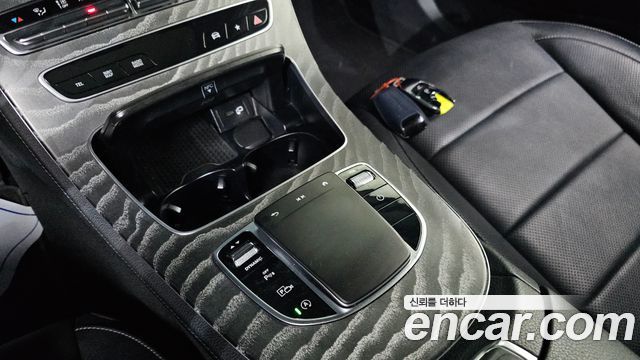 Mercedes-Benz E-Class E350 4MATIC AMG Line